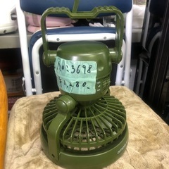 NO:3698 値下げ‼️ライト付き掛け扇風機❣️超お買い得品‼️の画像