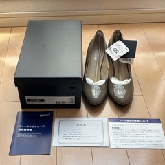 【ほぼ新品　タグ付き】ASICS WALKING RUNWALK WR153T トープグレー　25センチ　足囲Eの画像