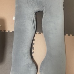 妊婦 U字型抱き枕の画像