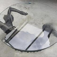 人魚のガラステーブルの画像