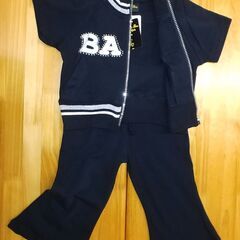 [新品未使用] サイズ１１０★女児７分丈パンツスーツ★ストレッチの画像
