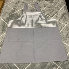 エプロン中古毛玉あり