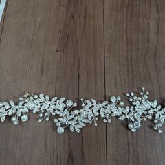 ウエディング　ヘアアクセサリーの画像