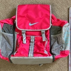 NIKE キッズリュック