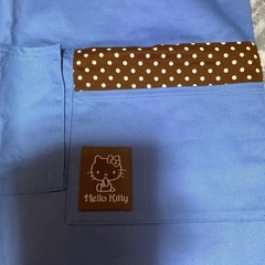 長いエプロンキティーの画像