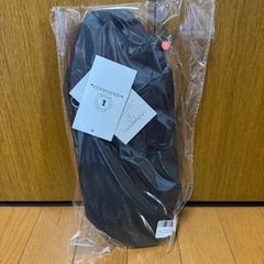 【新品】ショルダーバッグ ボディバッグ ウエストポーチ 小さめ マットな質感 ブラックの画像