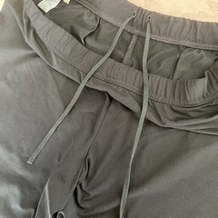 GUパンツ　ブラック　XL ユニクロだとLくらいですの画像