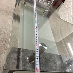 値下げ【美品】ガラステーブル ローテーブル 強化ガラス 大理石調 お洒落 早い者勝ち 引取歓迎 配送OKの画像