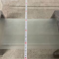 値下げ【美品】ガラステーブル ローテーブル 強化ガラス 大理石調 お洒落 早い者勝ち 引取歓迎 配送OKの画像