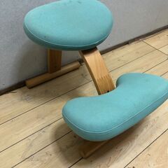 Balans EASY バランスチェア イージー バランス 　正しい姿勢が身につく椅子 ノルウェー 子供椅子 学習椅子  姿勢矯正チェア 水色 【糸島市内 送料無料】45008-1-001の画像
