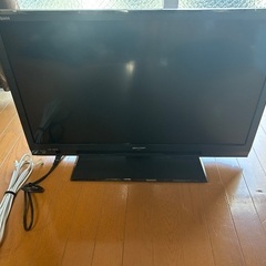 テレビ32インチ（アンテナケーブル付属）