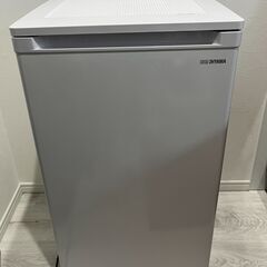冷凍庫 小型 アイリスオーヤマ 60L スリム冷凍庫 家庭用冷凍...