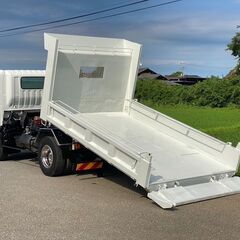 【J-0050】日野 デュトロ　XZU700X　ローダーダンプ　H28年式　５万キロ　最大積載量3650kg　新明和　メッキパーツ　車検付き　茨城県の画像