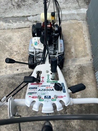 芝刈り機KIORITZ 4WD AZ850A