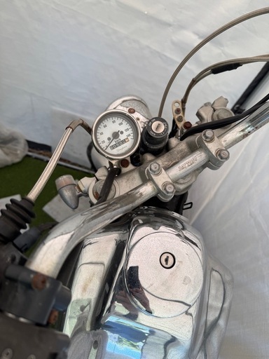 交換可　tw200 実働