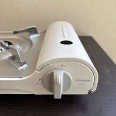 アイリスオーヤマ　カセットコンロ　中古美品
の画像