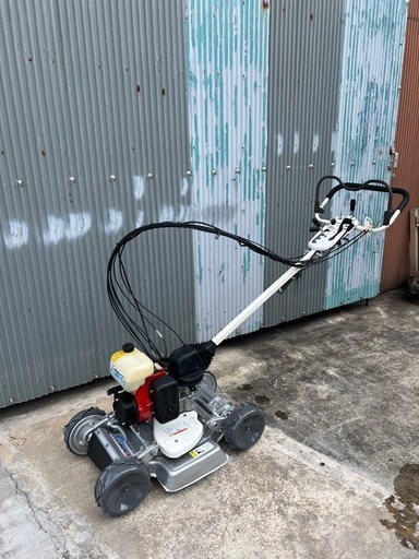 芝刈り機KIORITZ 4WD AZ850B
