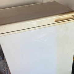 業務用冷凍庫