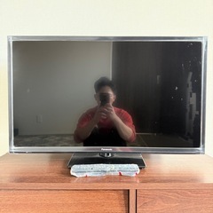 ②Panasonic テレビ 32V型 2020年製 
パナソニック