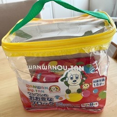 ワンワンのおおきなブロック　25ピース