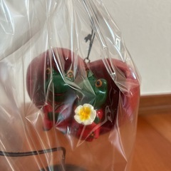 バリ風　カエルのハート置き物の画像