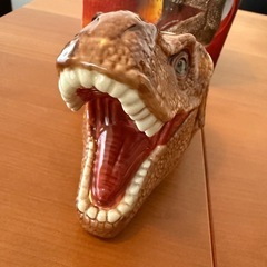ジュラシックワールドのマグカップ
の画像