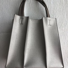 新品　GUSCIO グッシオ スクエア切り替え2WAYトートバッグの画像