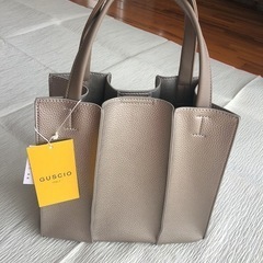 新品　GUSCIO グッシオ スクエア切り替え2WAYトートバッグの画像