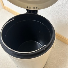 ニトリ　ゴミ箱の画像