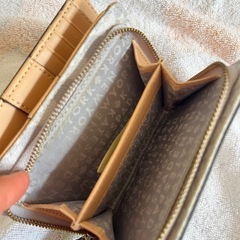 ⭐︎kate spade財布の画像