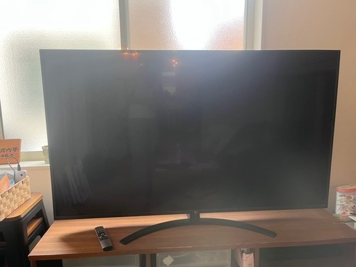 LG65型液晶テレビ