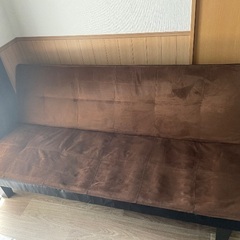 三人掛けソファベッドを売ります