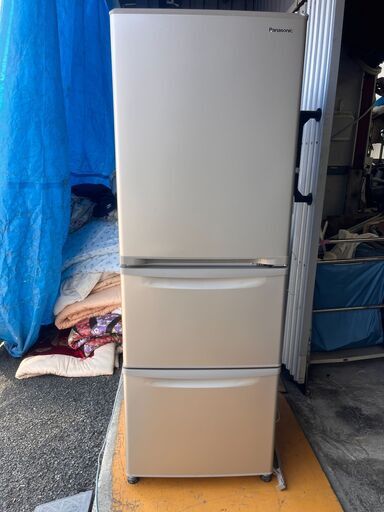 yt250617-001Z Panasonic NR-C343C-N 2022年製 335L ３ドア 通電OK 自動製氷 中古 シルバー ノンフロン 冷凍冷蔵庫