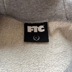 FTC CHUCKYコラボ　パーカー グレー　Lサイズ ストリート　スケボーの画像