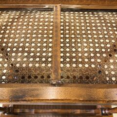 25K225 ジB karimoku カリモク コロニアル サイドテーブル 花台 オールド家具 アンティーク ビンテージ 中古の画像
