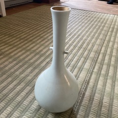 陶器の花瓶