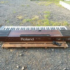 期間限定販売】Roland 電子ピアノ hp-100 - メルカリ