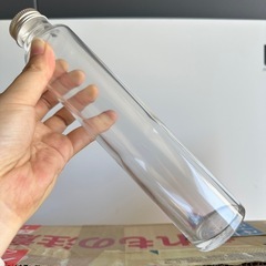 ガラスボトル　未使用品　円柱　215ml ハーバリウム　調味料の保管に　未使用品の画像