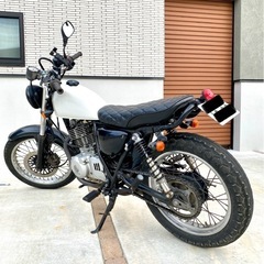 グラストラッカー250