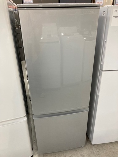 取りに来れる方限定！ＳＨＡＲＰ（シャープ）の２ドア冷蔵庫です！
