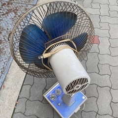 古い扇風機の画像