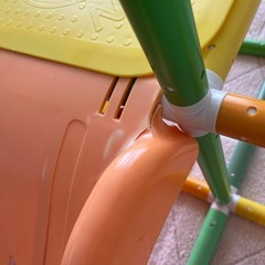 子ども　ジャングルジムの画像
