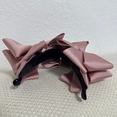 リボン バレッタ ピンク ヘアアクセサリー【新品未使用】の画像