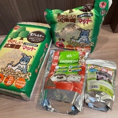 ハリネズミやウサギのケージの画像