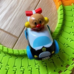 187 : アンパンマンおもちゃ パトカーの画像
