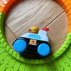 187 : アンパンマンおもちゃ パトカーの画像