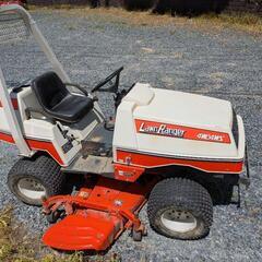 クボタ 芝刈り モア 4WD ジャンク 乗用