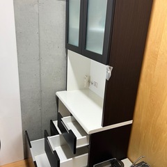 【3階まで取りに来てくださる方のみ】食器棚