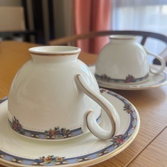 ロイヤルダルトンのカップ（２客セット）の画像