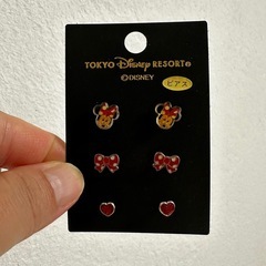 ディズニー ピアス 4点セット【新品未使用】の画像